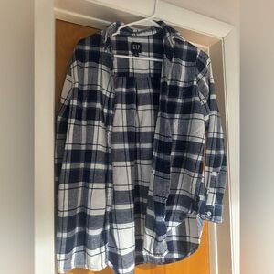 GAP Women’s Blue and White Plaid Shirt